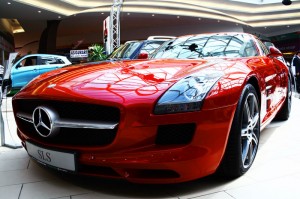 Mercedes_SLS